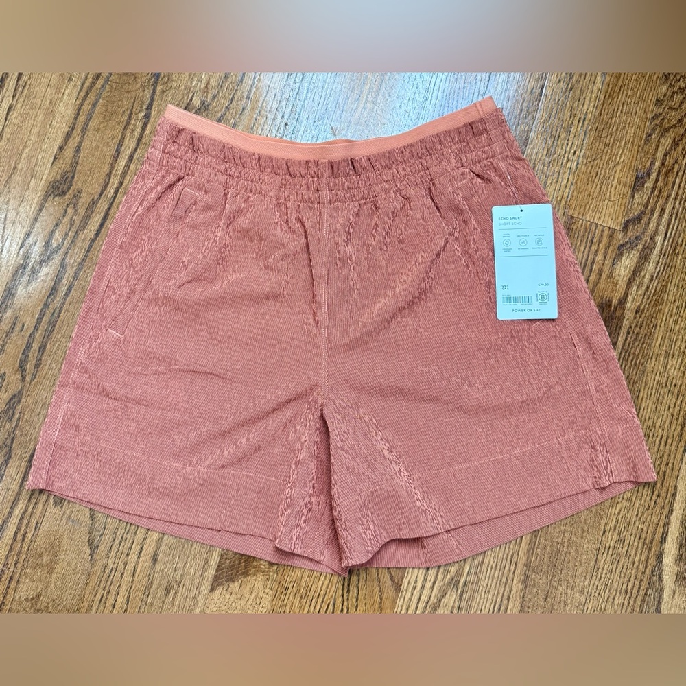 NWT Athleta Short